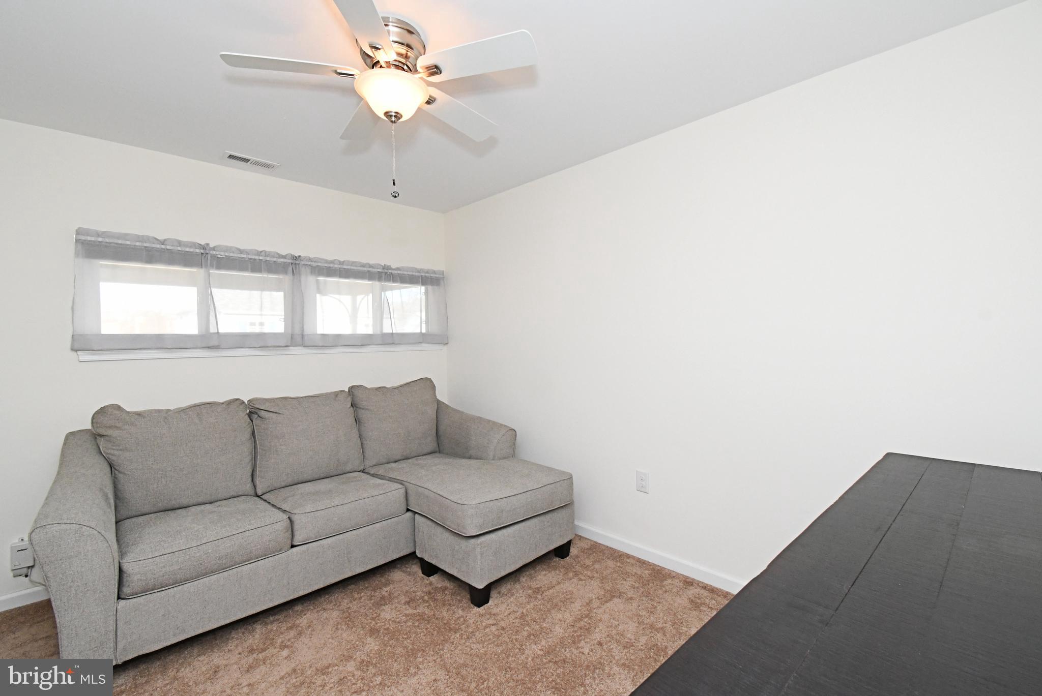 19 Walnut Lane Levittown, PA 19054 - Photo 28 of 44