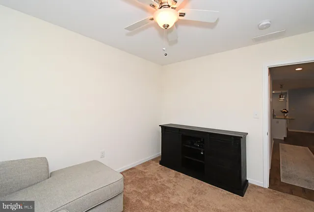 $499,900 | 19 Walnut Lane, Levittown, PA 19054