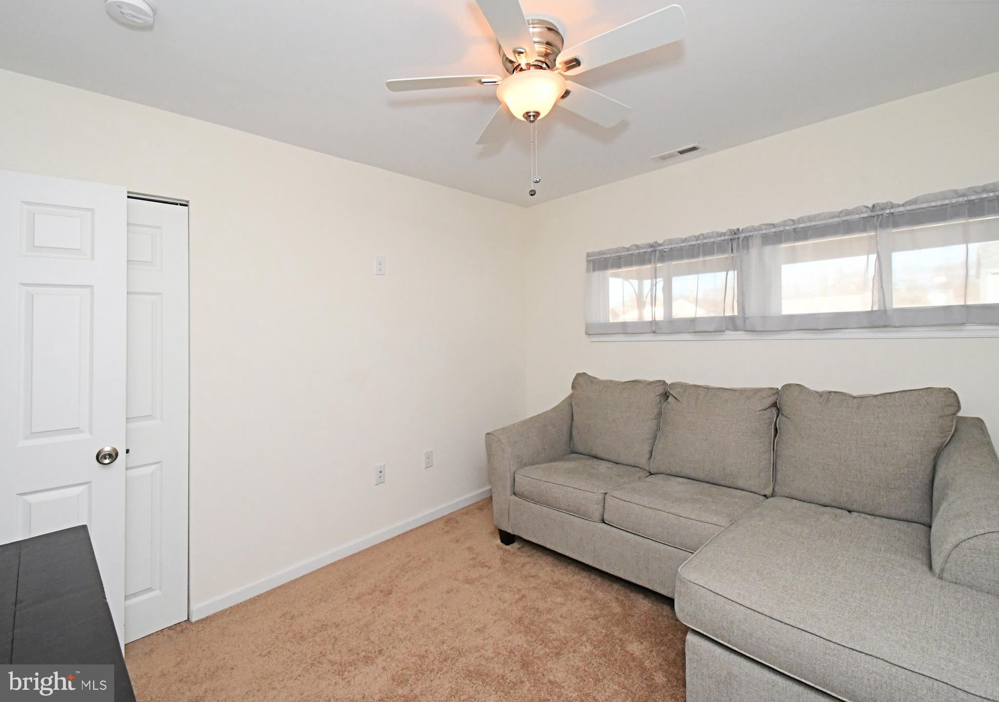 19 Walnut Lane Levittown, PA 19054 - Photo 30 of 44