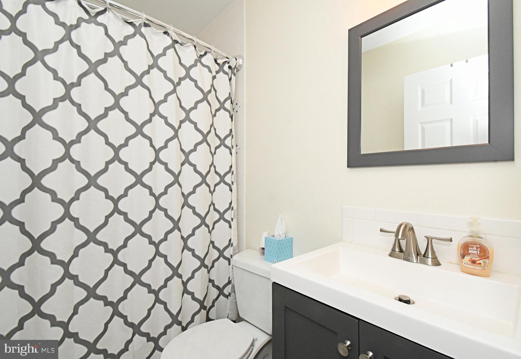 19 Walnut Lane Levittown, PA 19054 - Photo 37 of 44