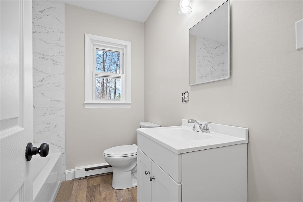 53 Little Turnpike Road Shirley, MA 01464 - Photo 14 of 32