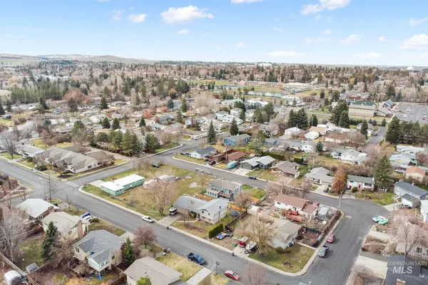 $515,000 | 814 Valley View Drive, Moscow, ID 83843