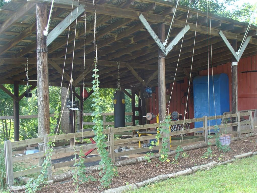 3528 Shaffner Road Jonesville, NC 28642 - Photo 14 of 30 Gallery Image 14