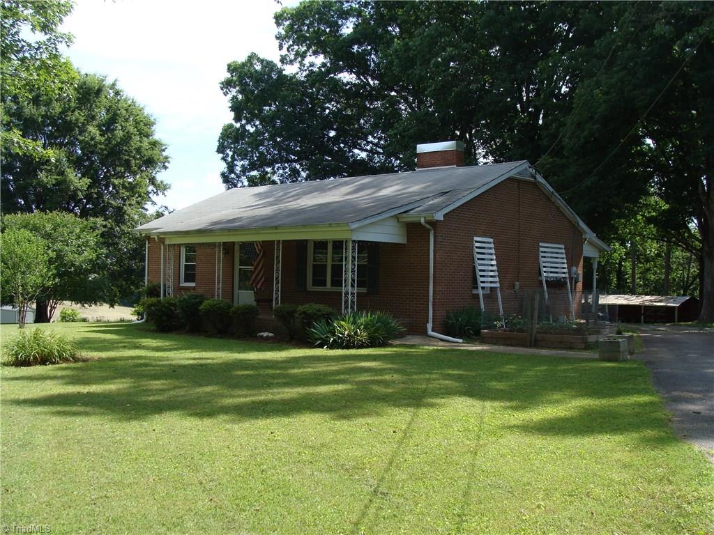 3528 Shaffner Road Jonesville, NC 28642 - Photo 3 of 30 Gallery Image 3