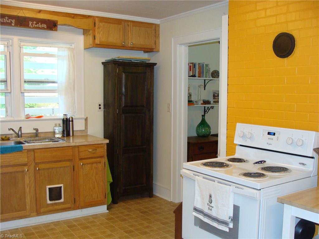 3528 Shaffner Road Jonesville, NC 28642 - Photo 21 of 30 Gallery Image 21