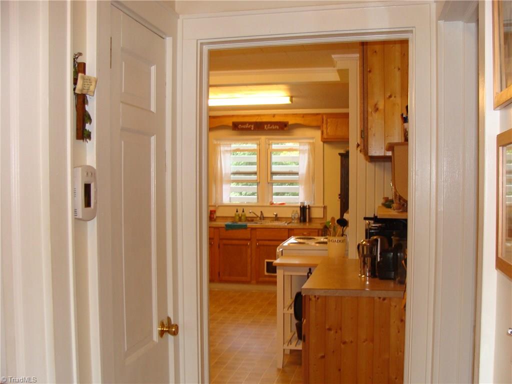 3528 Shaffner Road Jonesville, NC 28642 - Photo 26 of 30 Gallery Image 26