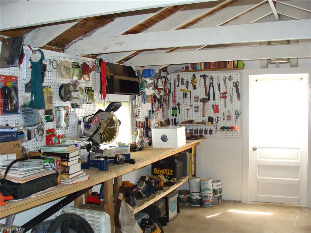 3528 Shaffner Road Jonesville, NC 28642 - Photo 30 of 30 Gallery Image 30