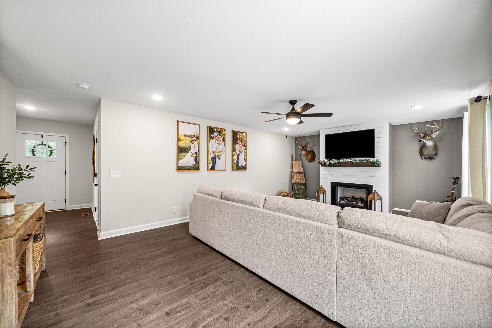 2265 Mockingbird Hill Road Palmyra, TN 37142 - Photo 7 of 33 Gallery Image 7