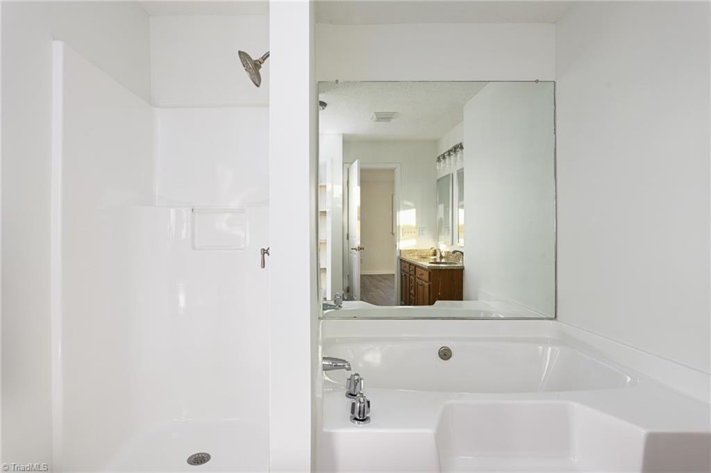 431 Central Road Clemmons, NC 27012 - Photo 16 of 23 Gallery Image 16