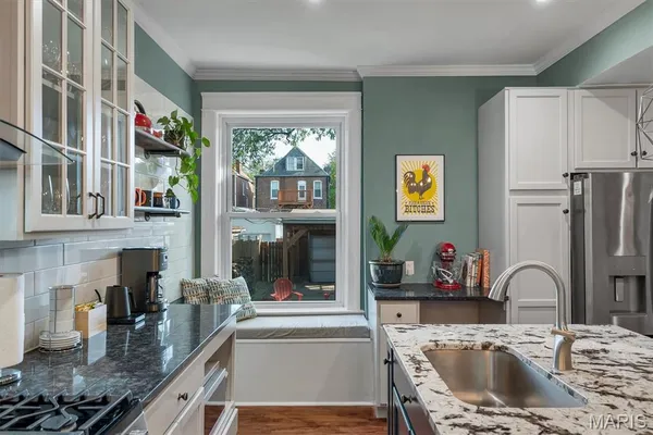 $624,900 | 3714 Wyoming Street, St. Louis, MO 63116