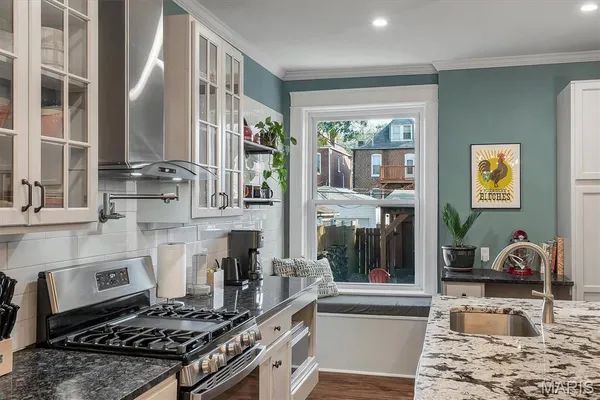 $624,900 | 3714 Wyoming Street, St. Louis, MO 63116
