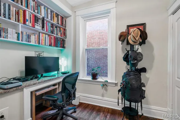 $624,900 | 3714 Wyoming Street, St. Louis, MO 63116
