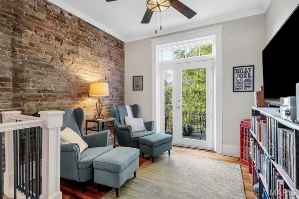 $624,900 | 3714 Wyoming Street, St. Louis, MO 63116