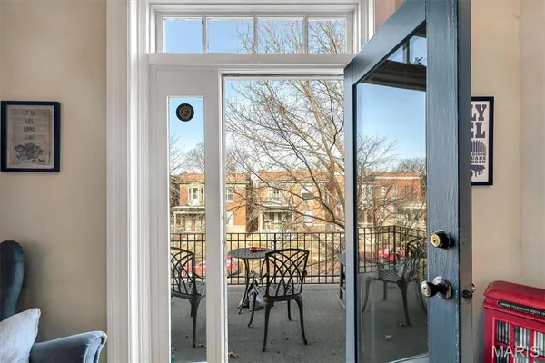 $624,900 | 3714 Wyoming Street, St. Louis, MO 63116