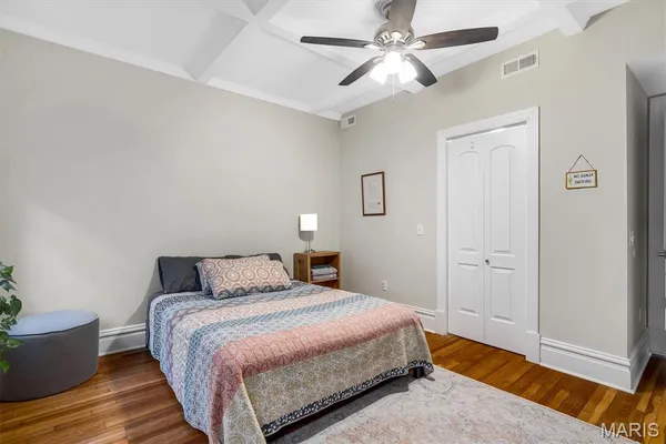 $624,900 | 3714 Wyoming Street, St. Louis, MO 63116