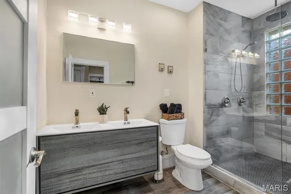 $624,900 | 3714 Wyoming Street, St. Louis, MO 63116