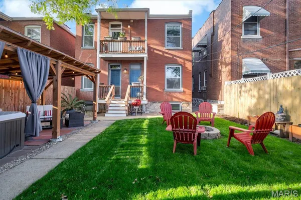 $624,900 | 3714 Wyoming Street, St. Louis, MO 63116