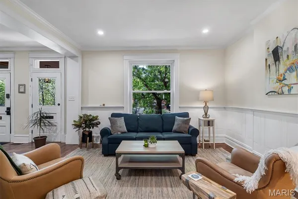 $624,900 | 3714 Wyoming Street, St. Louis, MO 63116