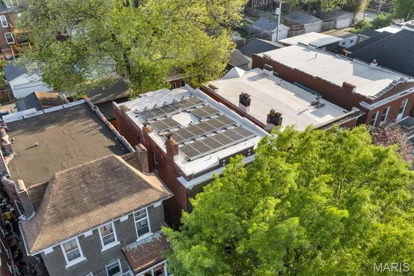 $624,900 | 3714 Wyoming Street, St. Louis, MO 63116