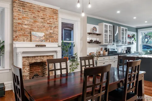 $624,900 | 3714 Wyoming Street, St. Louis, MO 63116
