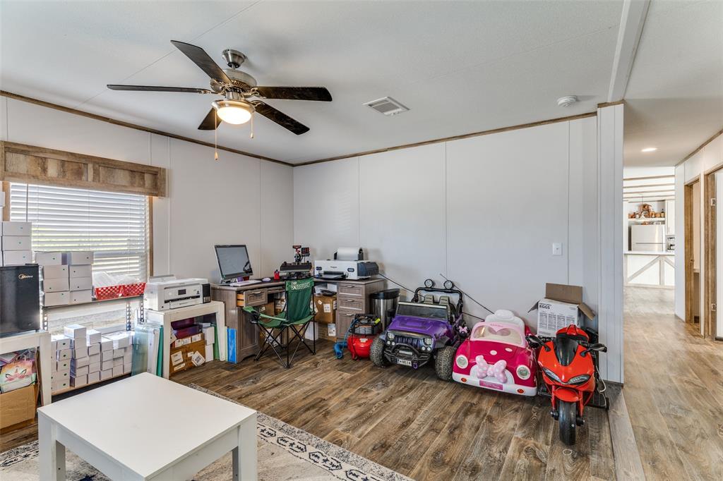 4599 Burwick Road Jacksboro, TX 76458 - Photo 17 of 33