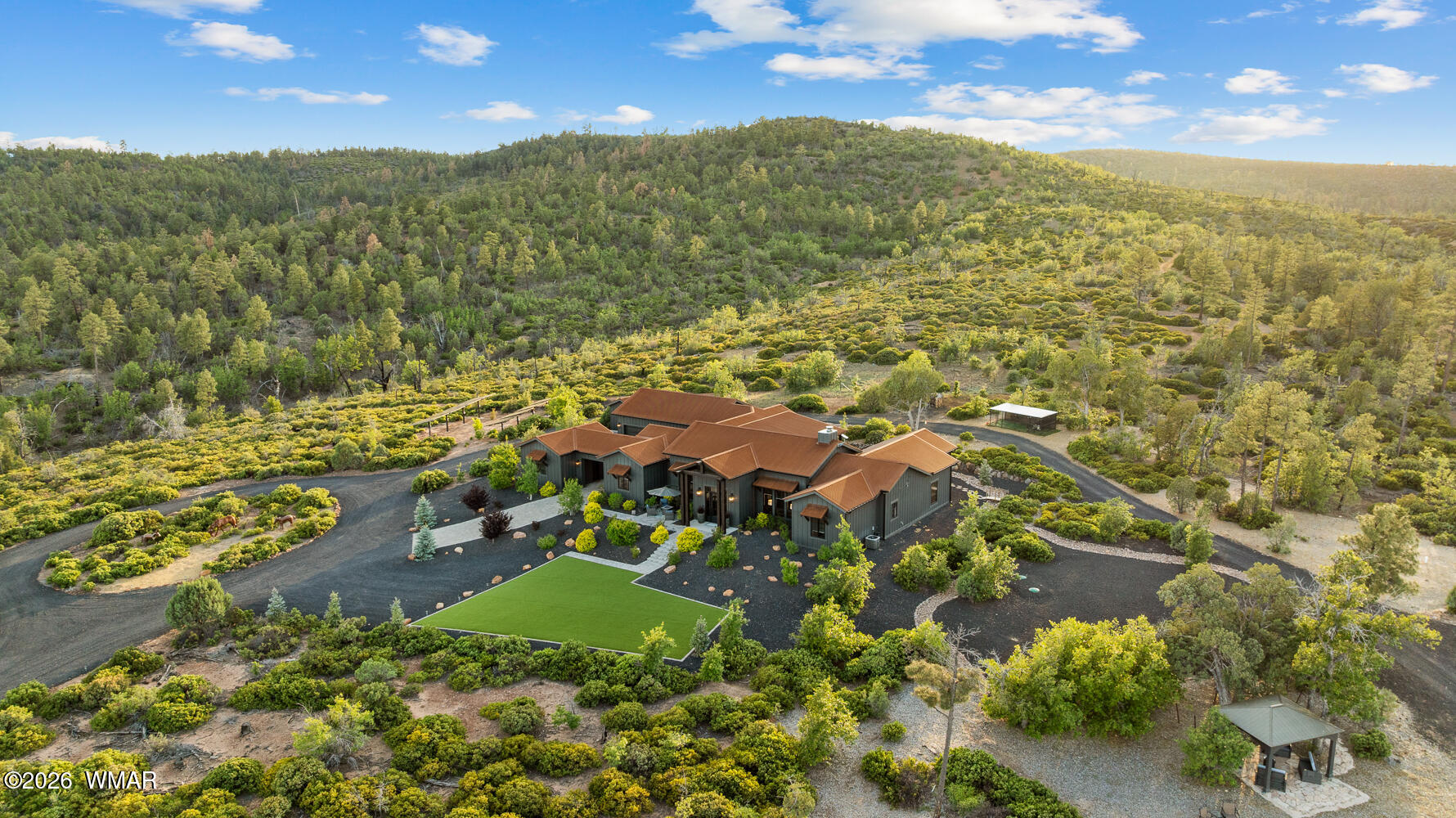 512 Fieldy Road Show Low, AZ 85901 - Photo 117 of 128 Stunning Views from Every Window!