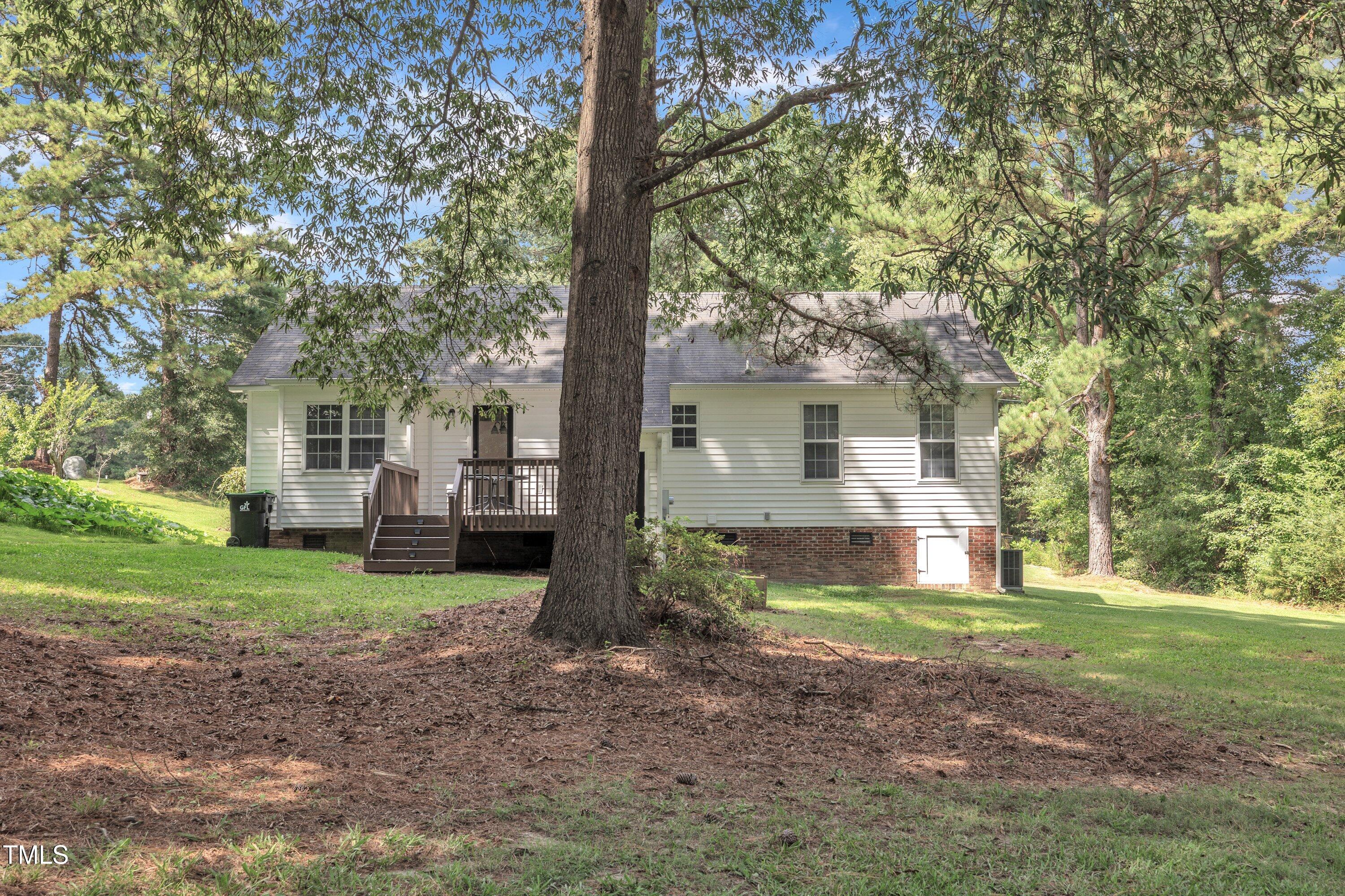 718 Winston Road Clayton, NC 27520 - Photo 35 of 46 718 Winston Rd-15
