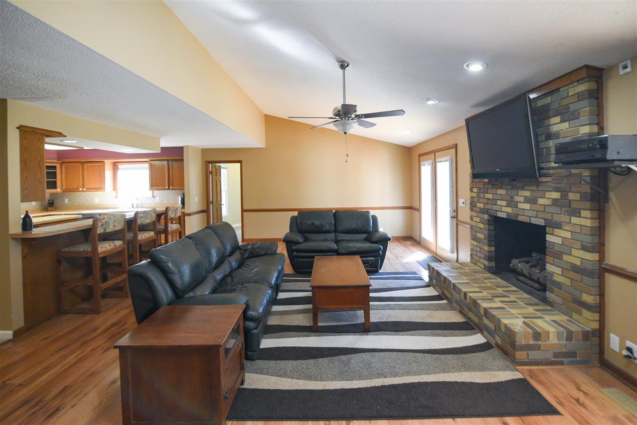 4308 Forestville Road Raleigh, NC 27616 - Photo 10 of 26 Den/Family/Great Room