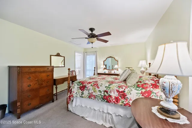 $325,000 | 425 Banyan Street, Sebastian, FL 32958