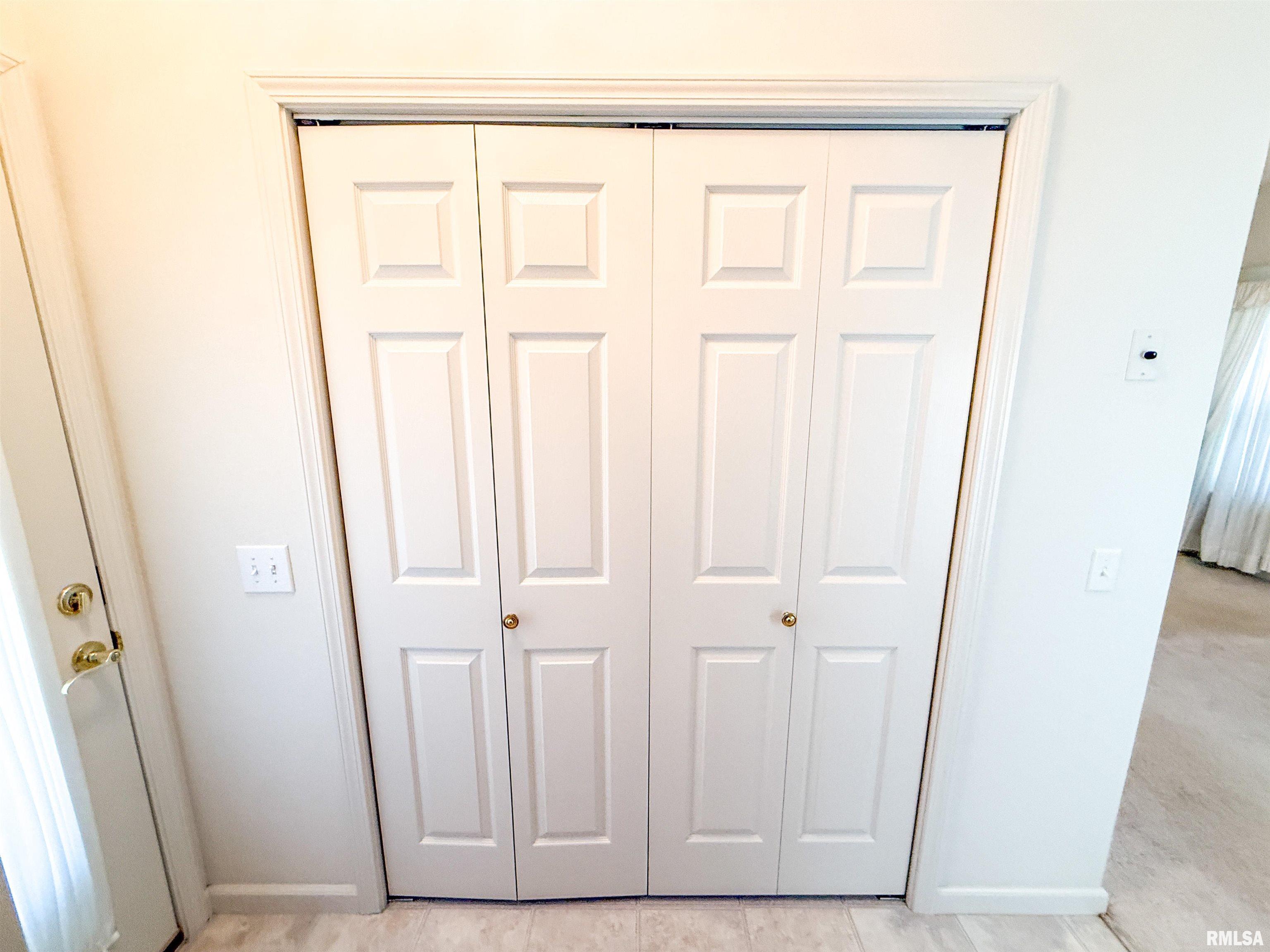 202 Flora Avenue Flora, IL 62839 - Photo 35 of 94