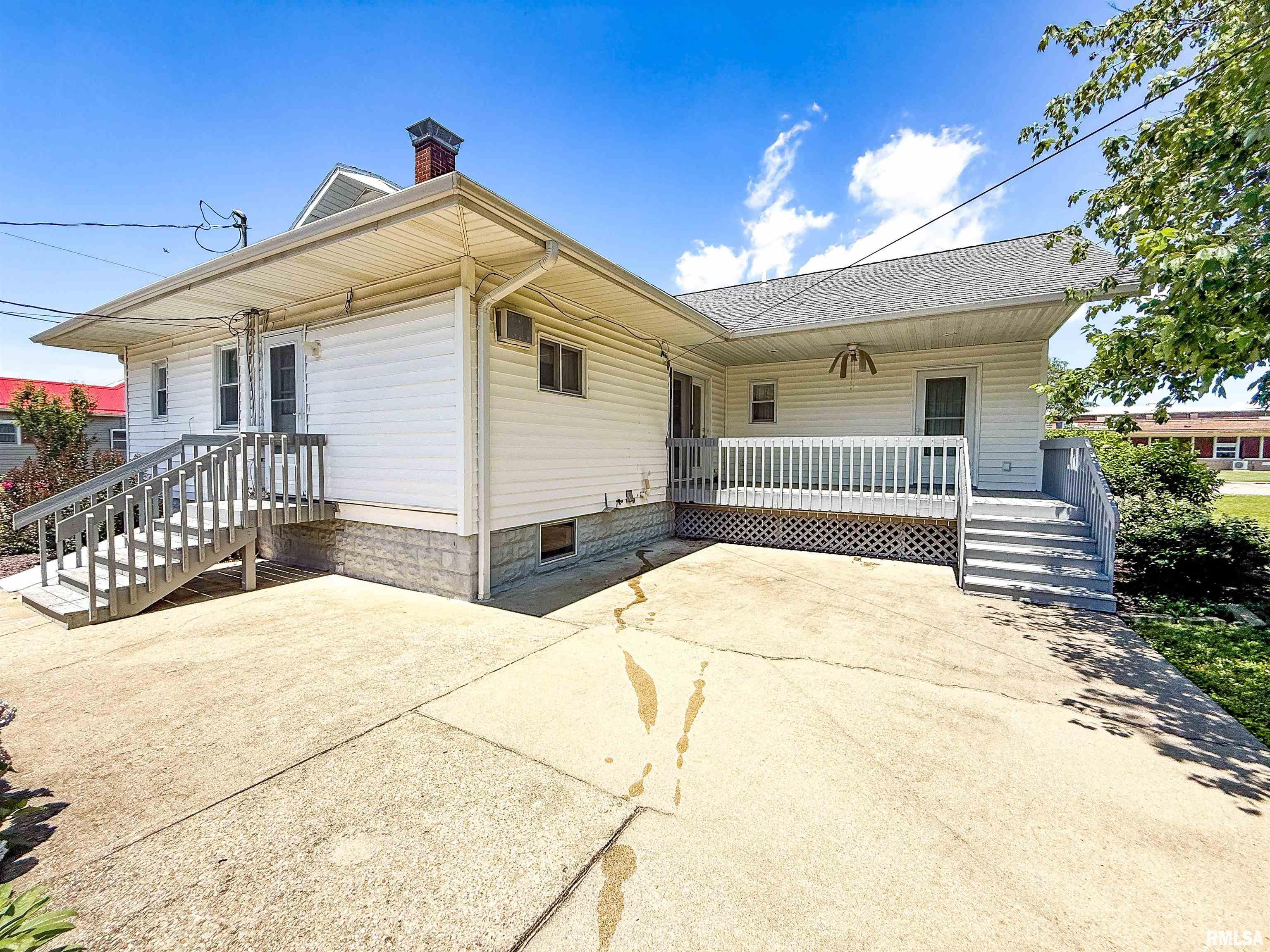 202 Flora Avenue Flora, IL 62839 - Photo 92 of 94