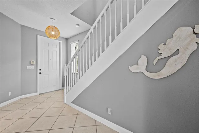 $4,250 | 647 Castle Drive, Palm Beach Gardens, FL 33410