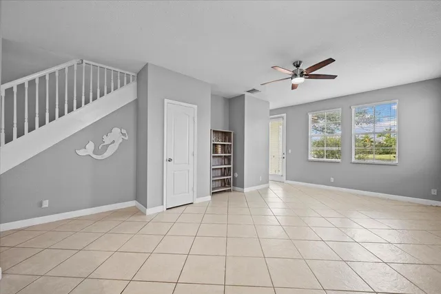 $4,250 | 647 Castle Drive, Palm Beach Gardens, FL 33410