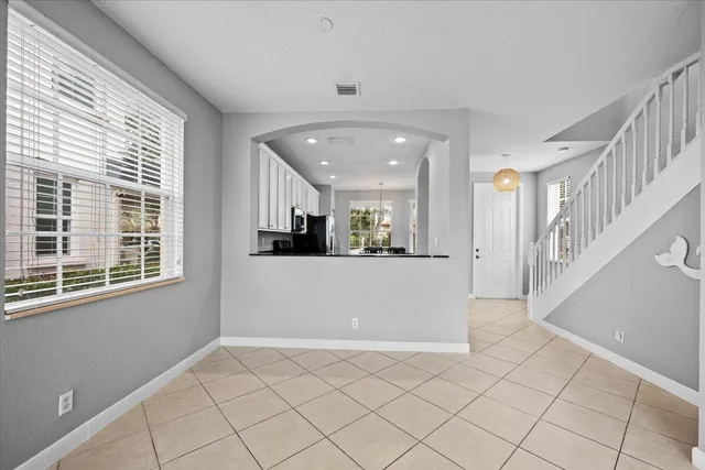 $4,250 | 647 Castle Drive, Palm Beach Gardens, FL 33410