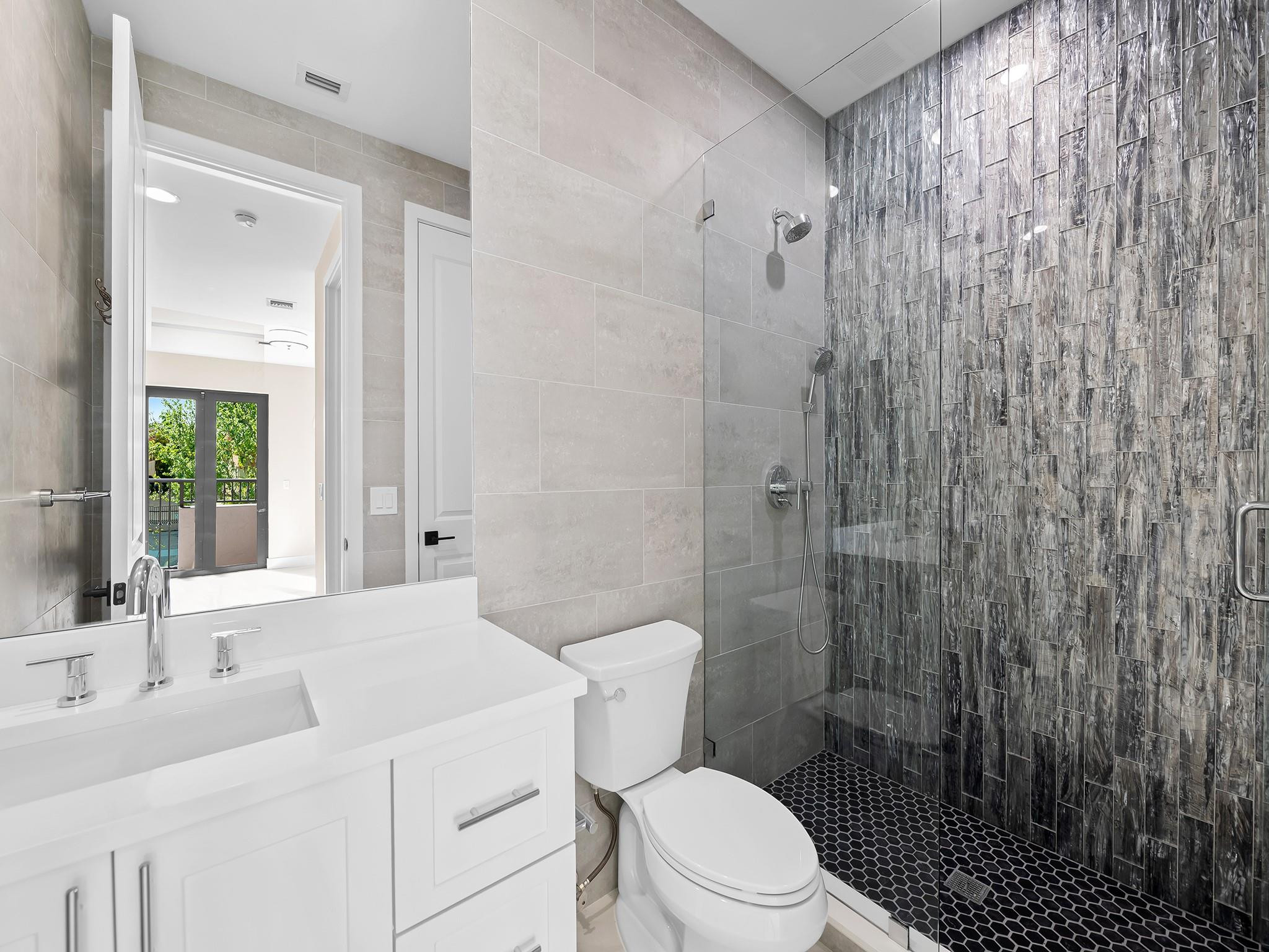 1215 North Victoria Park Road Fort Lauderdale, FL 33304 - Photo 20 of 35 Photo 20