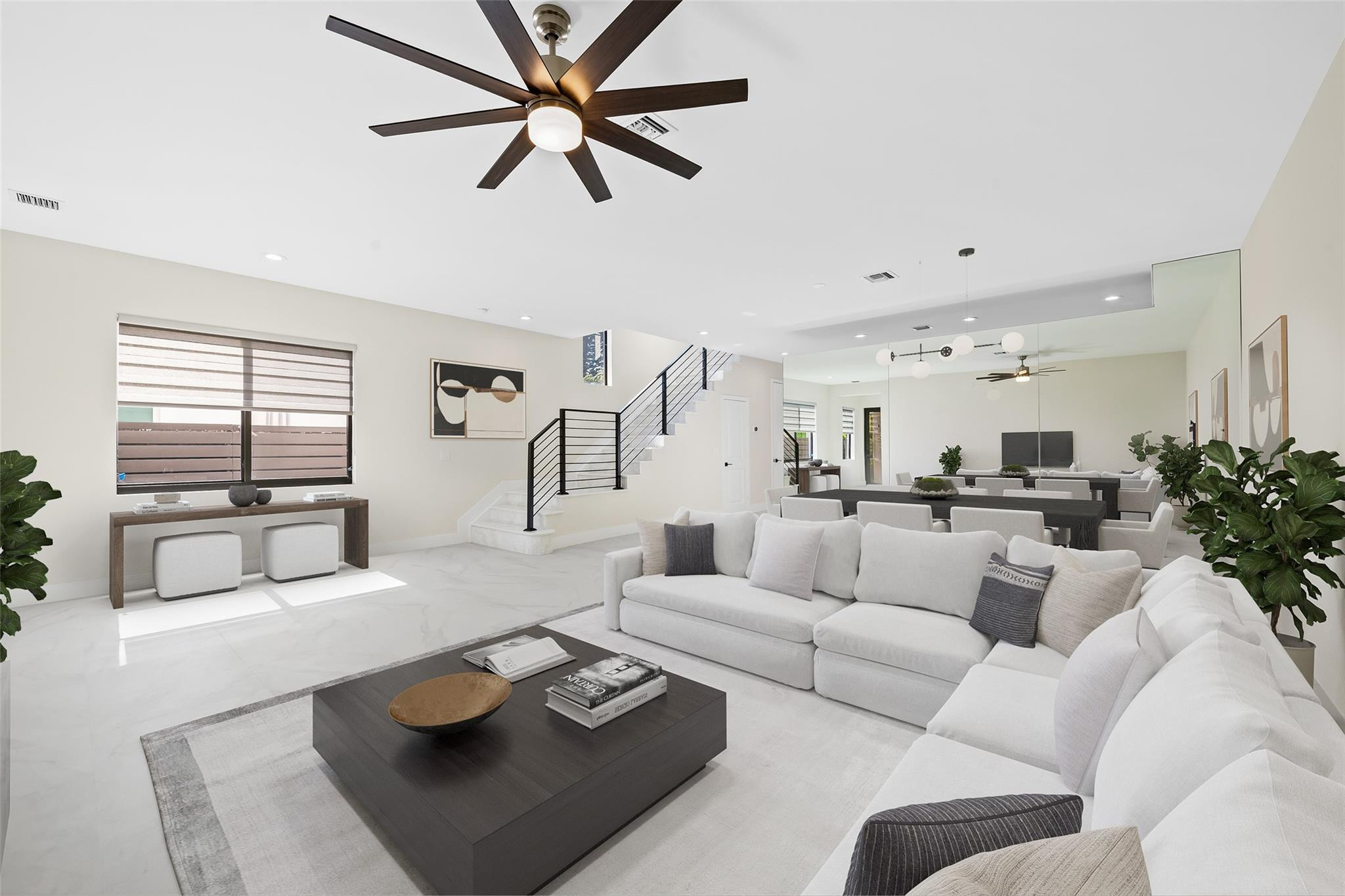 1215 North Victoria Park Road Fort Lauderdale, FL 33304 - Photo 4 of 35 Photo 4