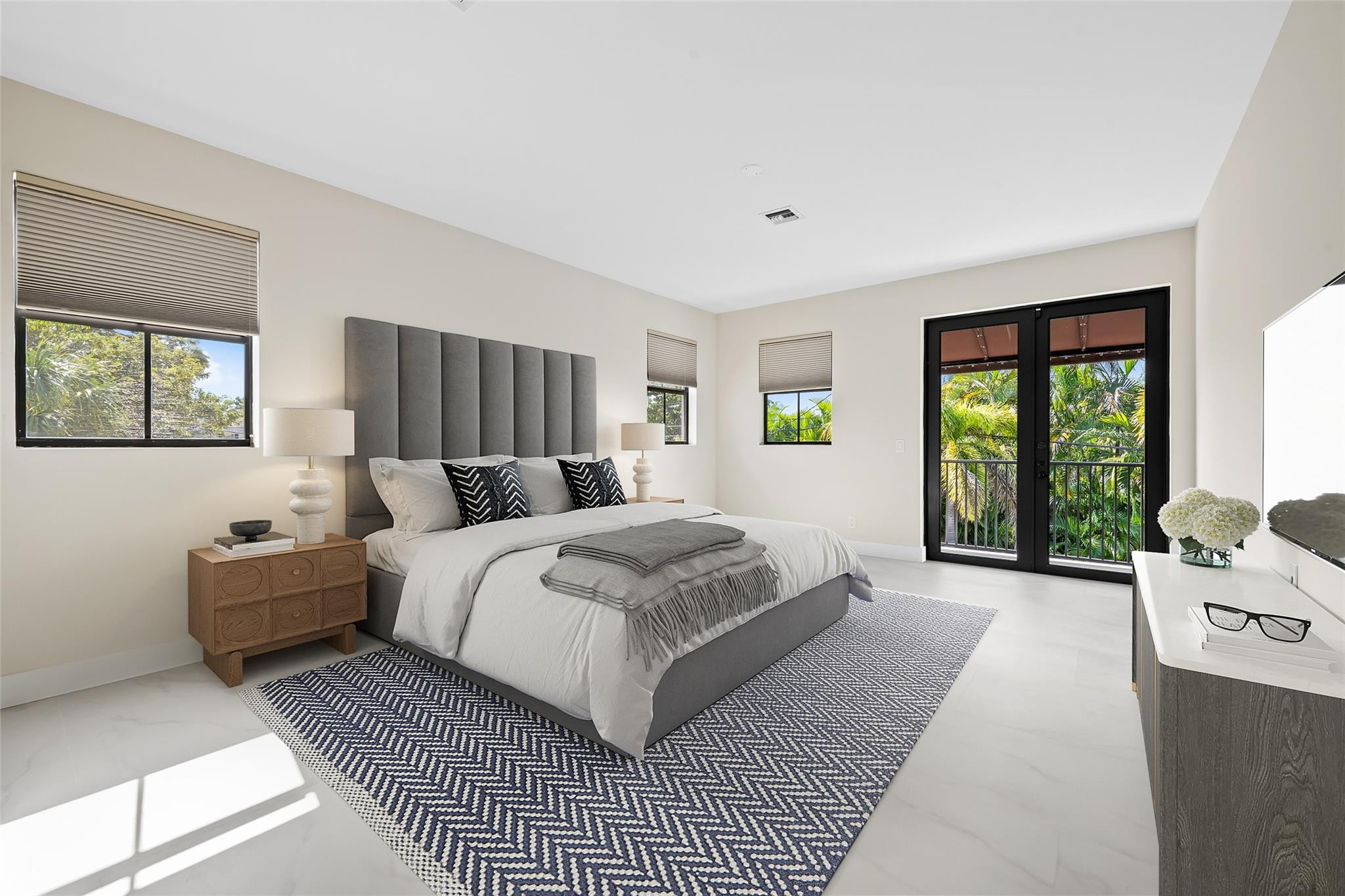 1215 North Victoria Park Road Fort Lauderdale, FL 33304 - Photo 10 of 35 Photo 10