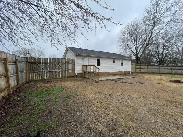 $1,350 | 3412 Oak Park Terrace, Clarksville, TN 37042