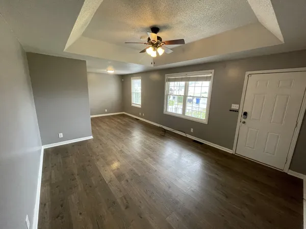 $1,350 | 3412 Oak Park Terrace, Clarksville, TN 37042