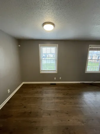 $1,350 | 3412 Oak Park Terrace, Clarksville, TN 37042