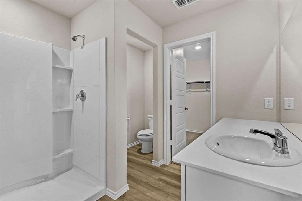 504 Marsh Street Cleburne, TX 76033 - Photo 20 of 24