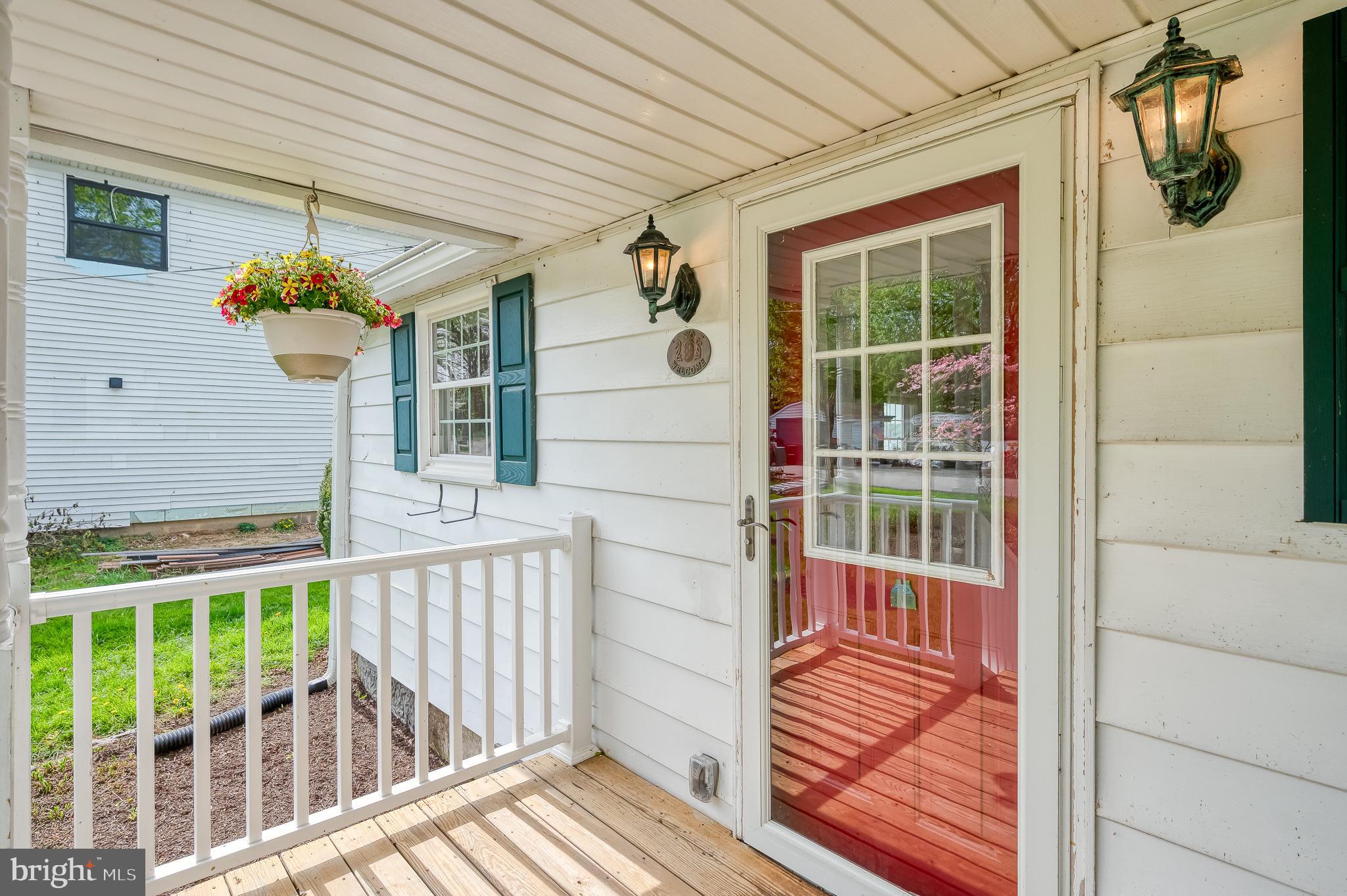 405 Walnut Grove Road Baltimore, MD 21221 - Photo 5 of 36 Gallery Image 5