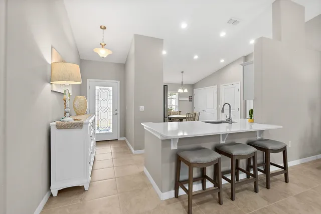 $2,500 | 43 Utica Path, Palm Coast, FL 32164