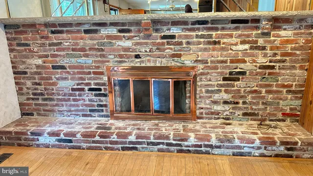 a view of a entryway of the house