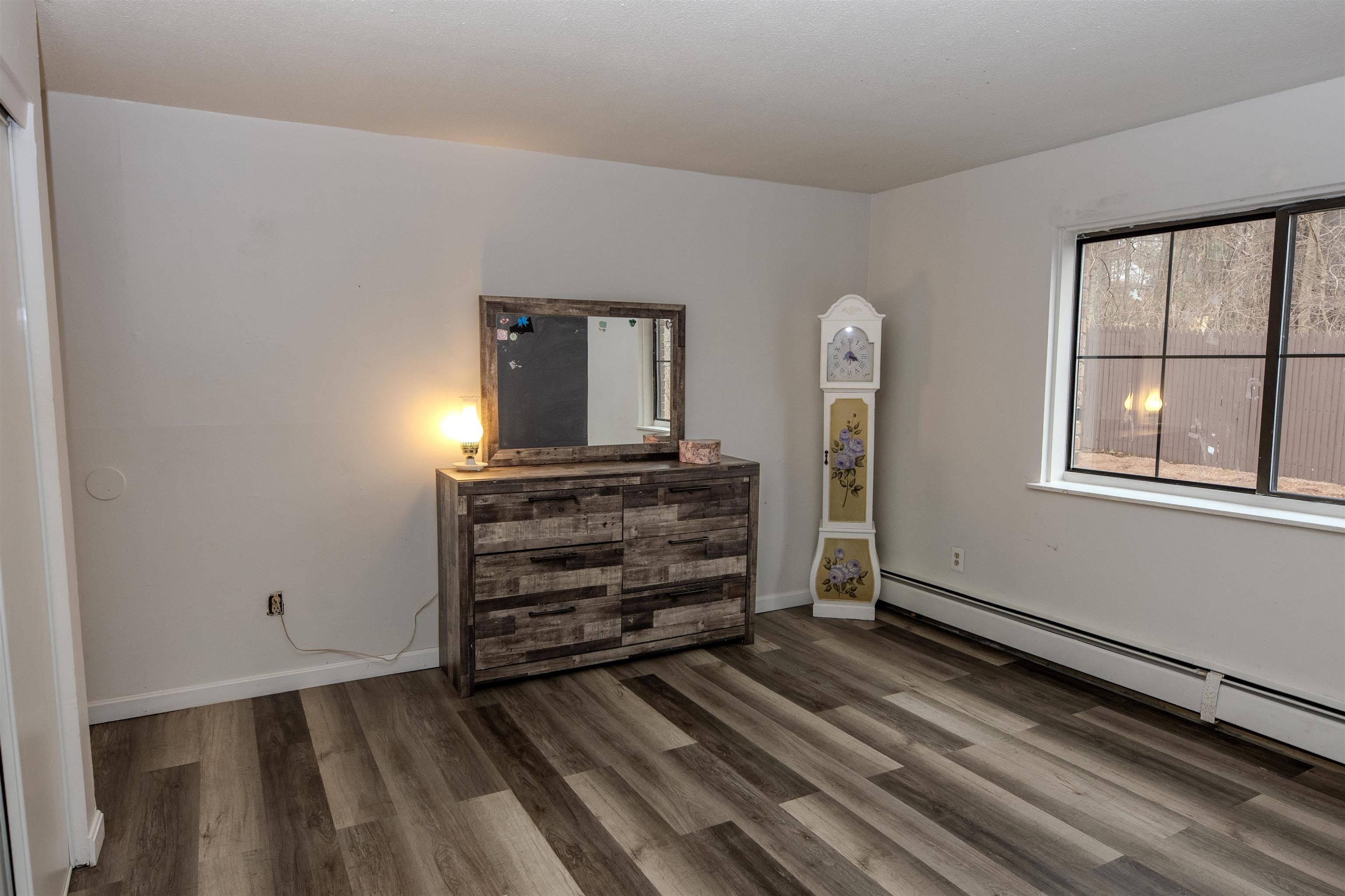 126 Mammoth Road, Unit 1 Hooksett, NH 03106 - Photo 16 of 28