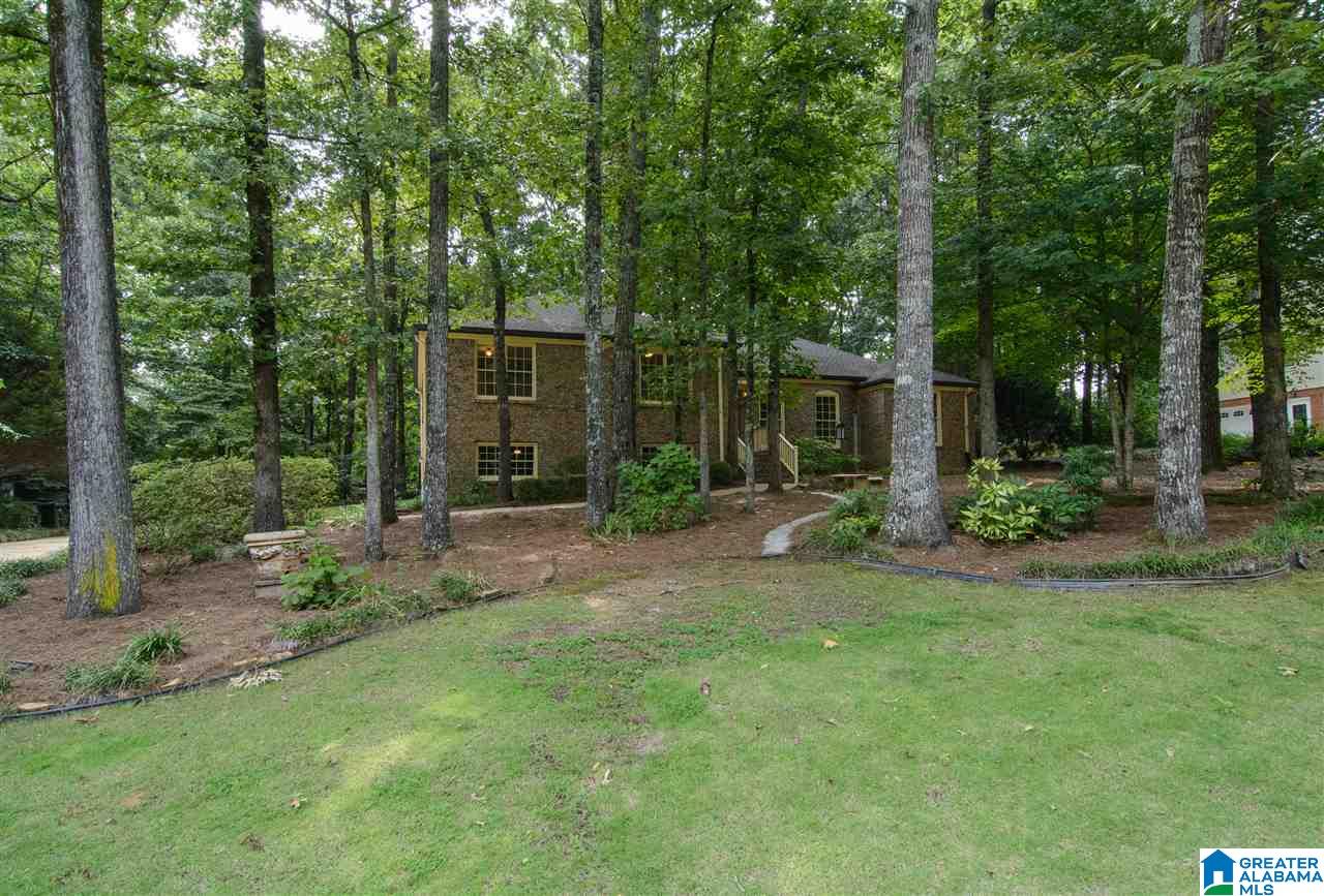 6525 Quail Run Drive Pelham, AL 35124 - Photo 3 of 37