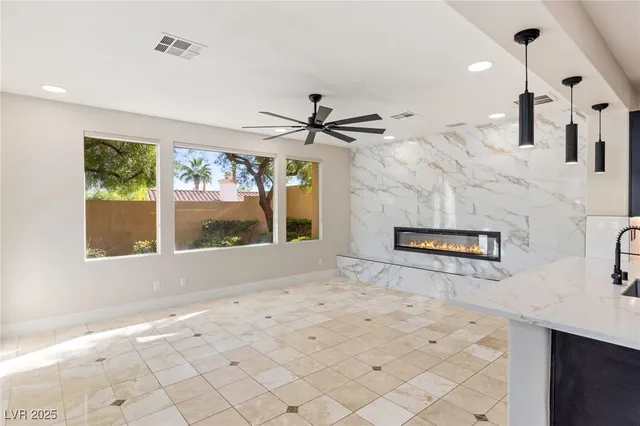 $6,800 | 2462 Hollow Rock Court, Las Vegas, NV 89135