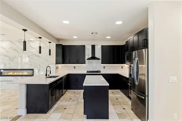 $6,800 | 2462 Hollow Rock Court, Las Vegas, NV 89135