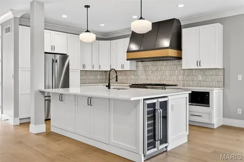 $789,900 | 4225 Napa View Lane, St. Charles, MO 63304