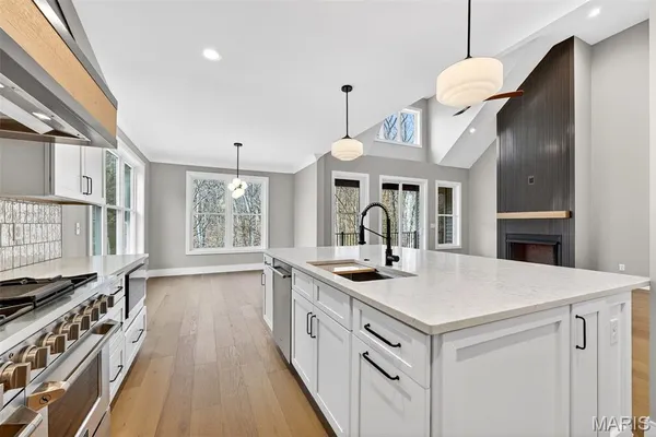 $789,900 | 4225 Napa View Lane, St. Charles, MO 63304